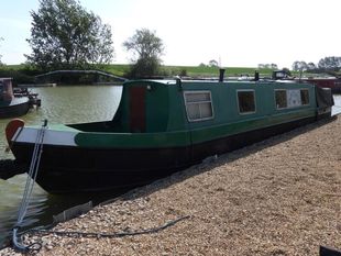 Platypus - A 1980's Barney Morse Marine 2 berth cruiser stern