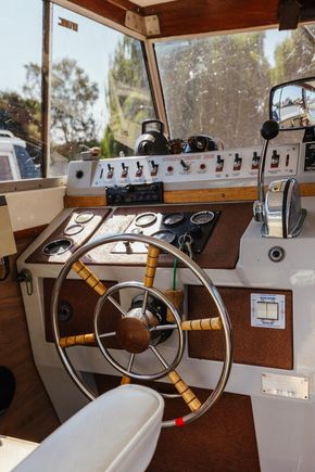 Captain's wheel
