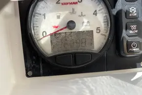 Close-up of Jeanneau Sun Odyssey 389 engine gauge panel, displaying 438.1 hours.