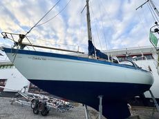 1972 Camper & Nicholson 35