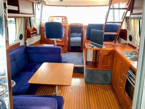 Storebro 410 Commander Launched in 2011 - Interior