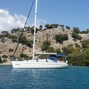 2003 Bavaria 38 Cruiser