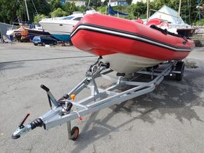 Zodiac 650 Pro  - Exterior