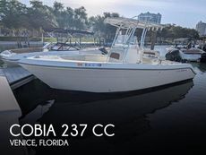 2023 Cobia 237 CC