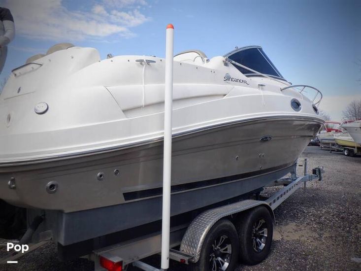 2006 Sea Ray 240 sundancer