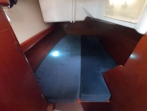 Beneteau Oceanis 343 Clipper - Aft Cabin