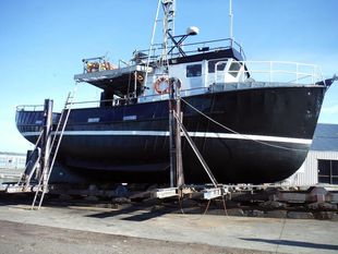 TUNA TROLLER, LONG LINER, COMMERCIAL FISHING.  WORK BOAT