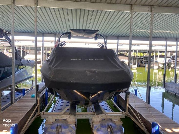 2014 Correct Craft super air nautique g21