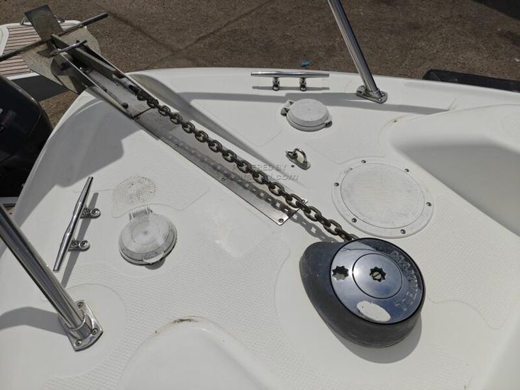 2011 Larson 857 Cabrio