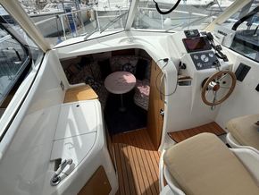 Beneteau Antares 7 Inboard diesel engine - low hours - Coachroof/Wheelhouse
