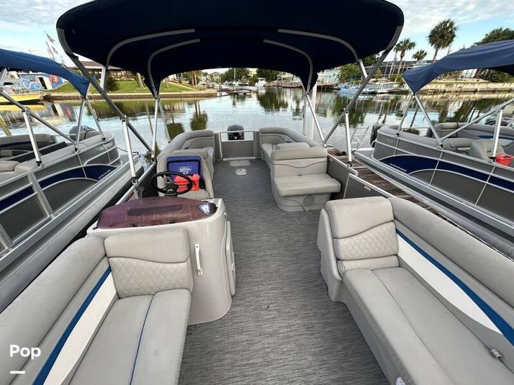 2023 Bennington 22 s