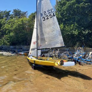 Laser 3000 In yellow- little used