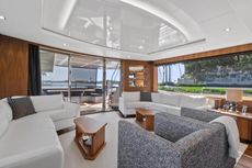 2018 Sunseeker Yacht