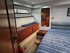 Motor Yacht Fairline Turbo 36 Aft Cabin Flying Bridge