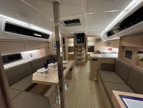 2025 Bavaria C42 14