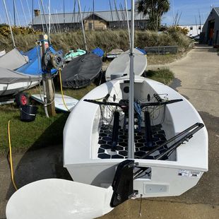 Winder Solo Mk2 Sail number 5564