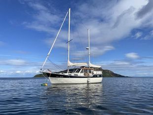 1982 Nauticat 33
