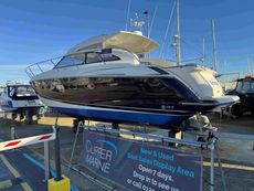 2011 Princess V42