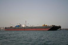 BALLASTABLE DECK BARGE