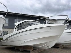 2023 Beneteau Antares 8