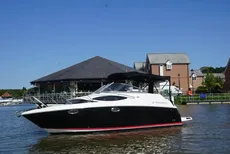 2005 Regal 2565 Window Express