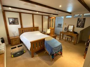 Barge Houseboat Mulberry 4 Bedroom live-aboard  - Cabin