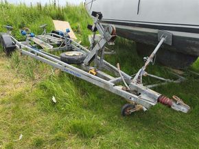 Jeanneau Tonic 23  - Trailer/Trolley