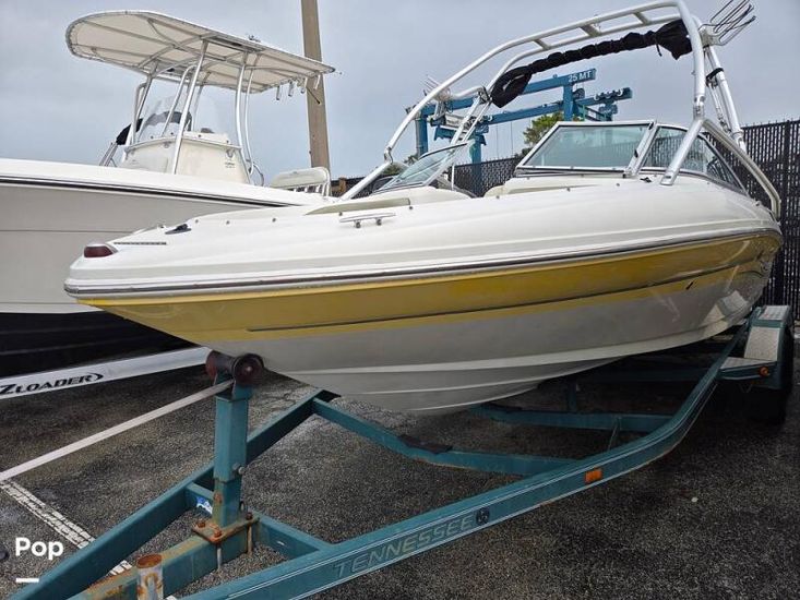 2005 Sea Ray 200 sport