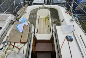 Beneteau Oceanis 320 for sale with BJ Marine