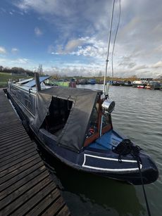 57f Narrowboat built by Mike Haywood