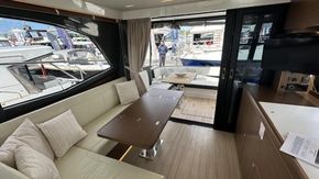 2023 Bavaria R40 Fly 18
