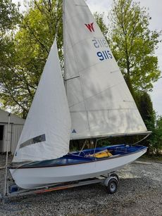 Wayfarer Sailing Dinghy