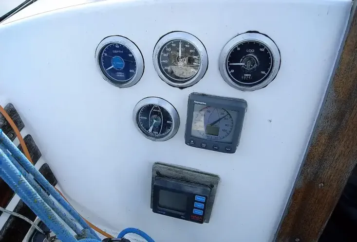 1980 Jupiter 30