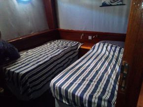PORT & STARB, TWIN GUEST CABINS