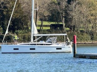 2023 Bavaria C42