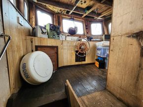 MFV 52ft  - Cockpit