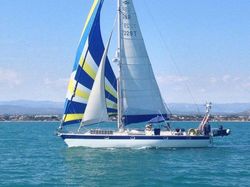 Oyster 435