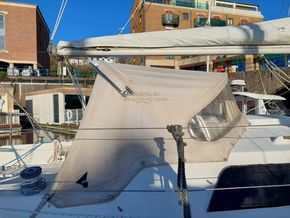 Moody 31 MkII  - Sprayhood/Shelter