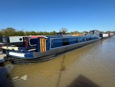 Venissa,60ft Cruiser style narrowboat, 2021.