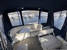 2001 Aquastar 38