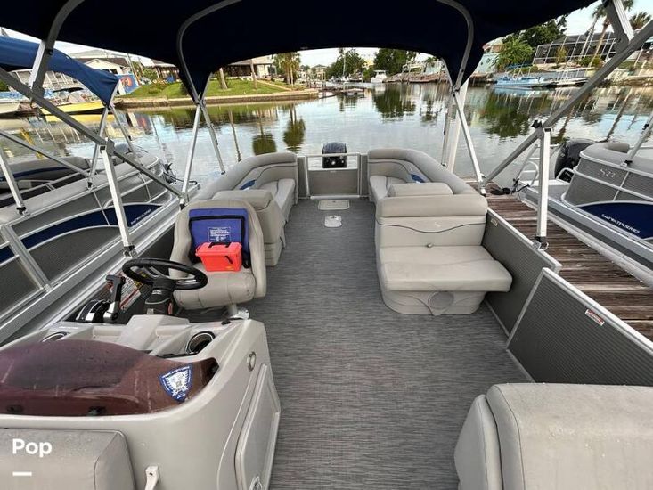 2023 Bennington 22 s