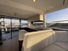 2025 Fairline Squadron 58