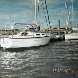 1980 Colvic Countess 28