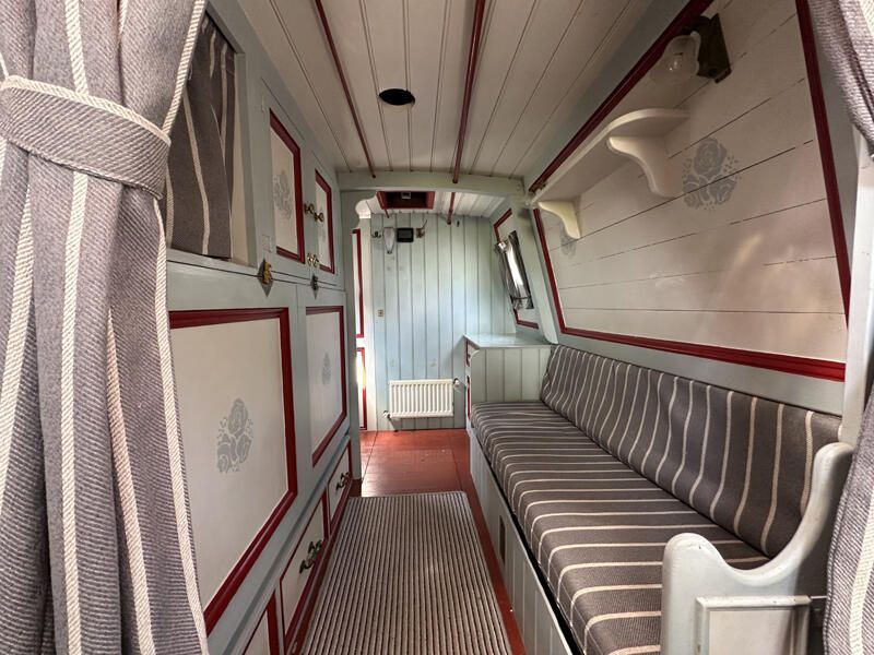 Back Cabin Fwrd