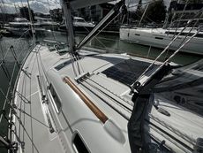 Beneteau Oceanis 323 