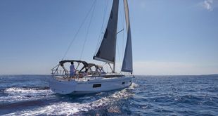2024 Bavaria C38