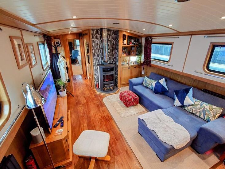 2021 Collingwood Boat 60ft x 12ft Luxury Widebeam
