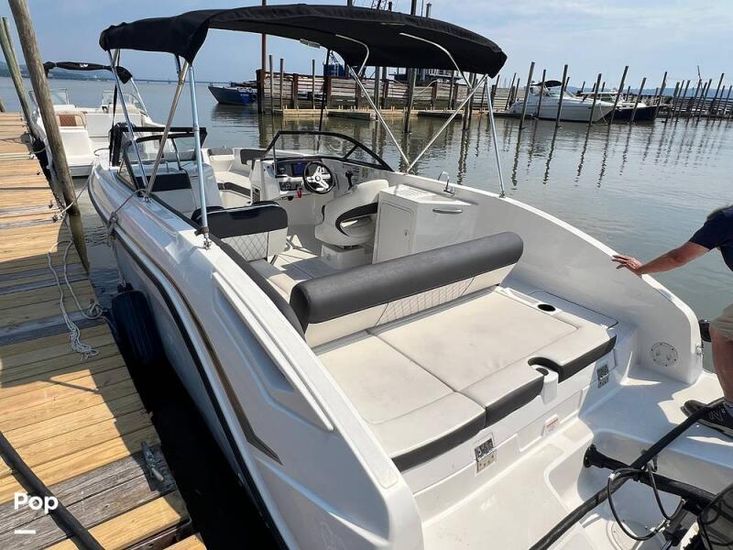 2022 Bayliner 2200 dx