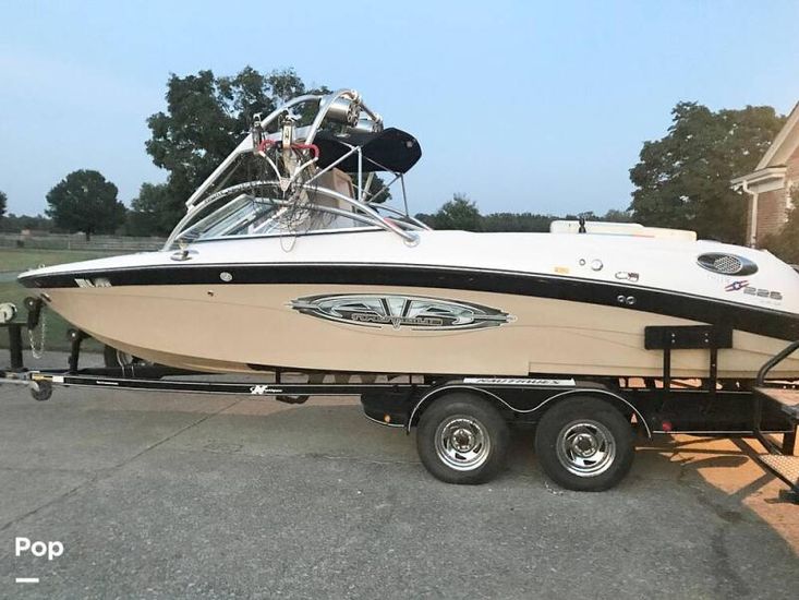 2005 Correct Craft crossover nautique 226