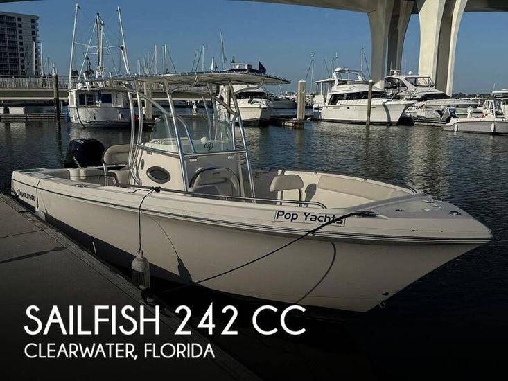 2023 Sailfish 242 cc
